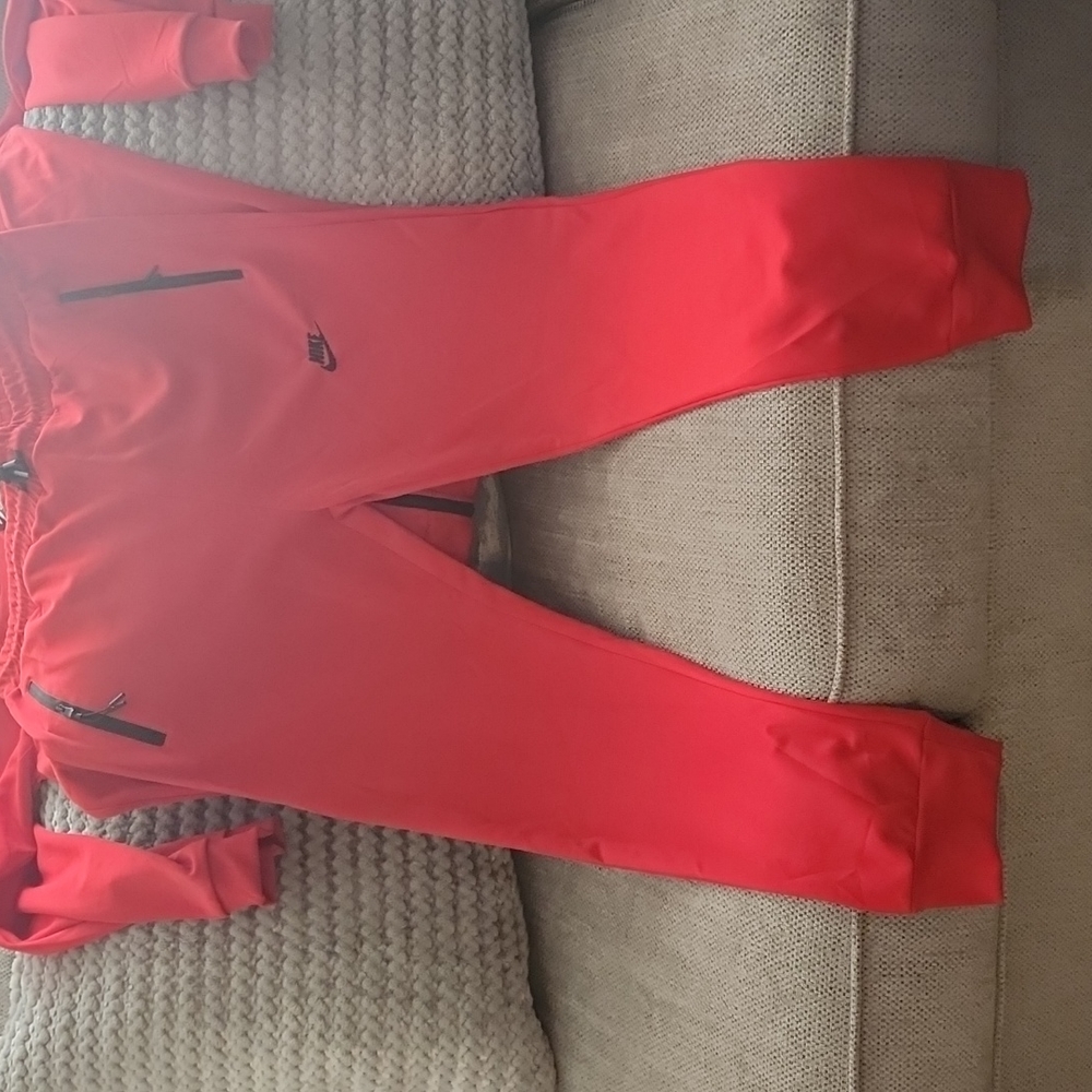 Nike sweatsuit